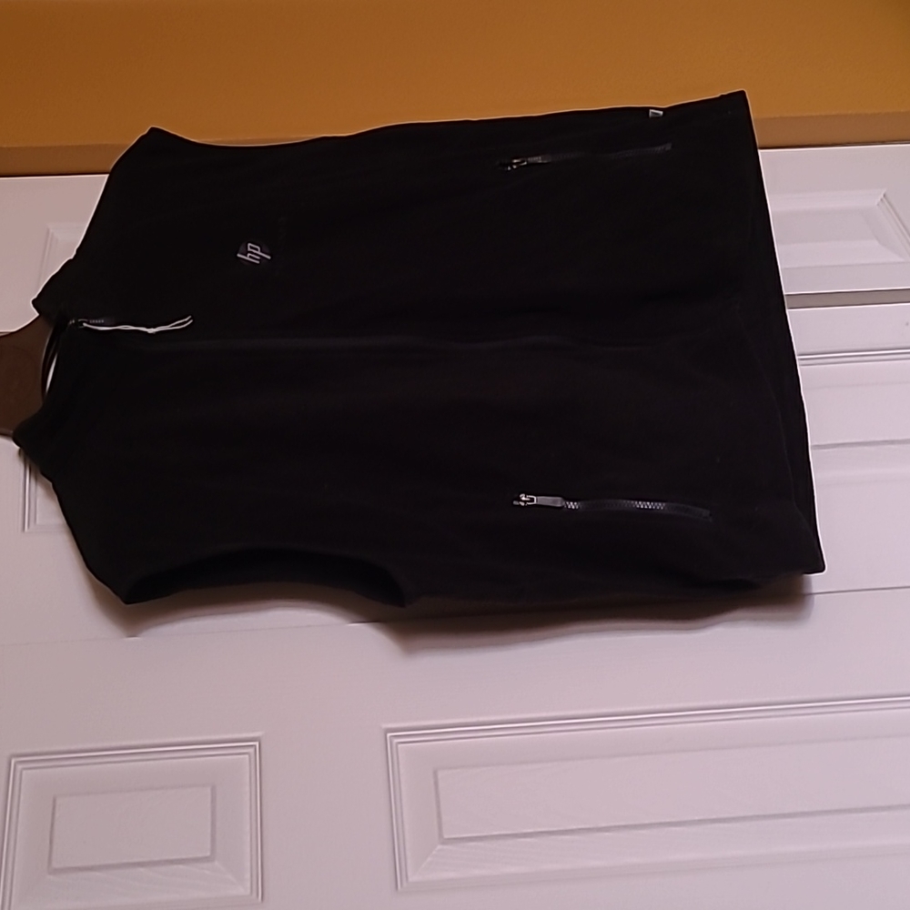 HP Workstations fleece vest. Black size large